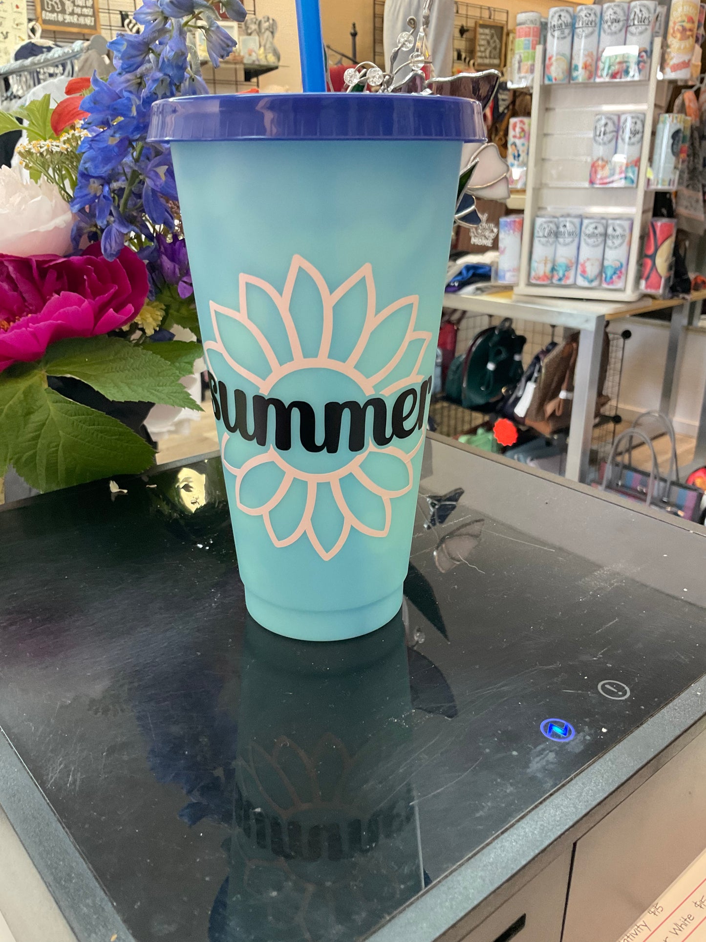 Colour Changing Cups