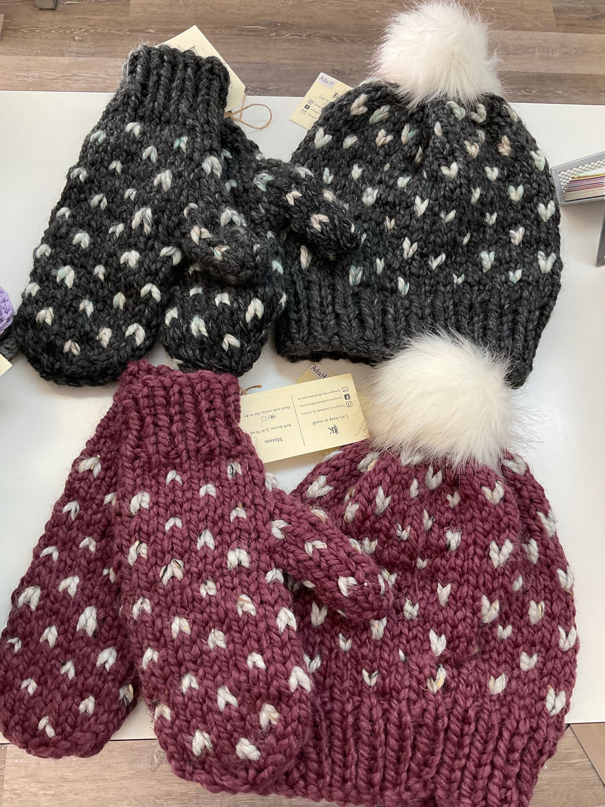 Knitted mitts