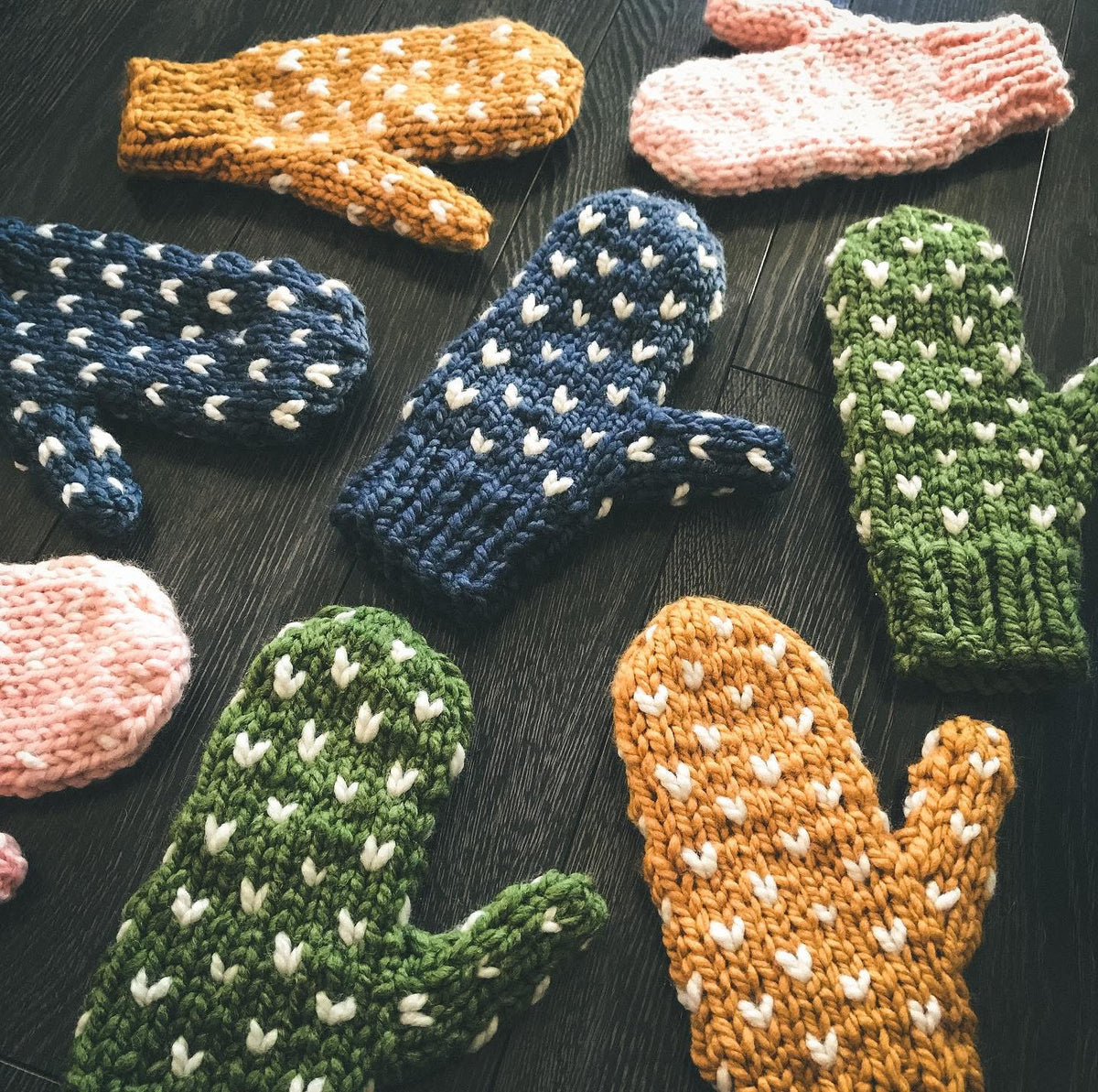 Knitted mitts