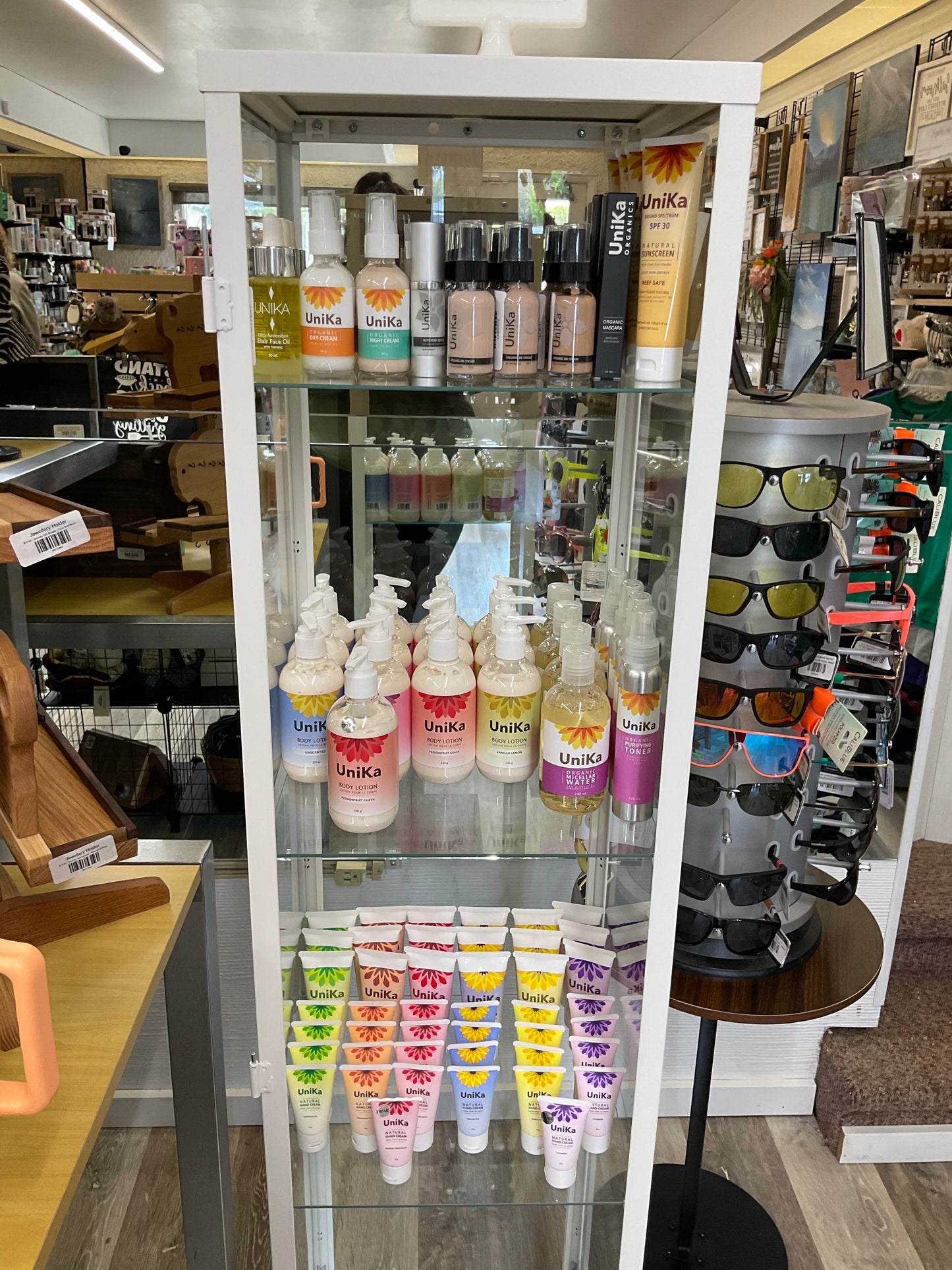 UniKa Cosmetics