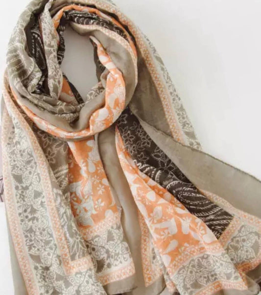 Beautifull Boundaries - Scarf lightweight