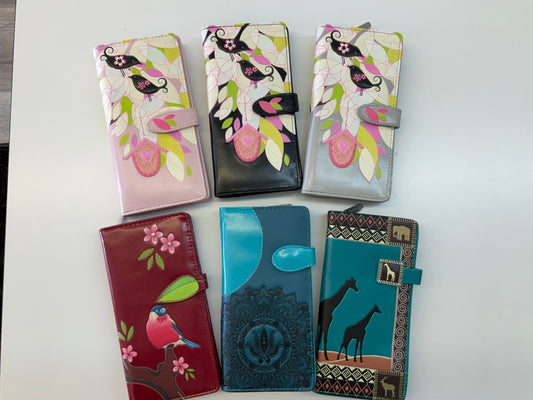 Wallet zippered mid size