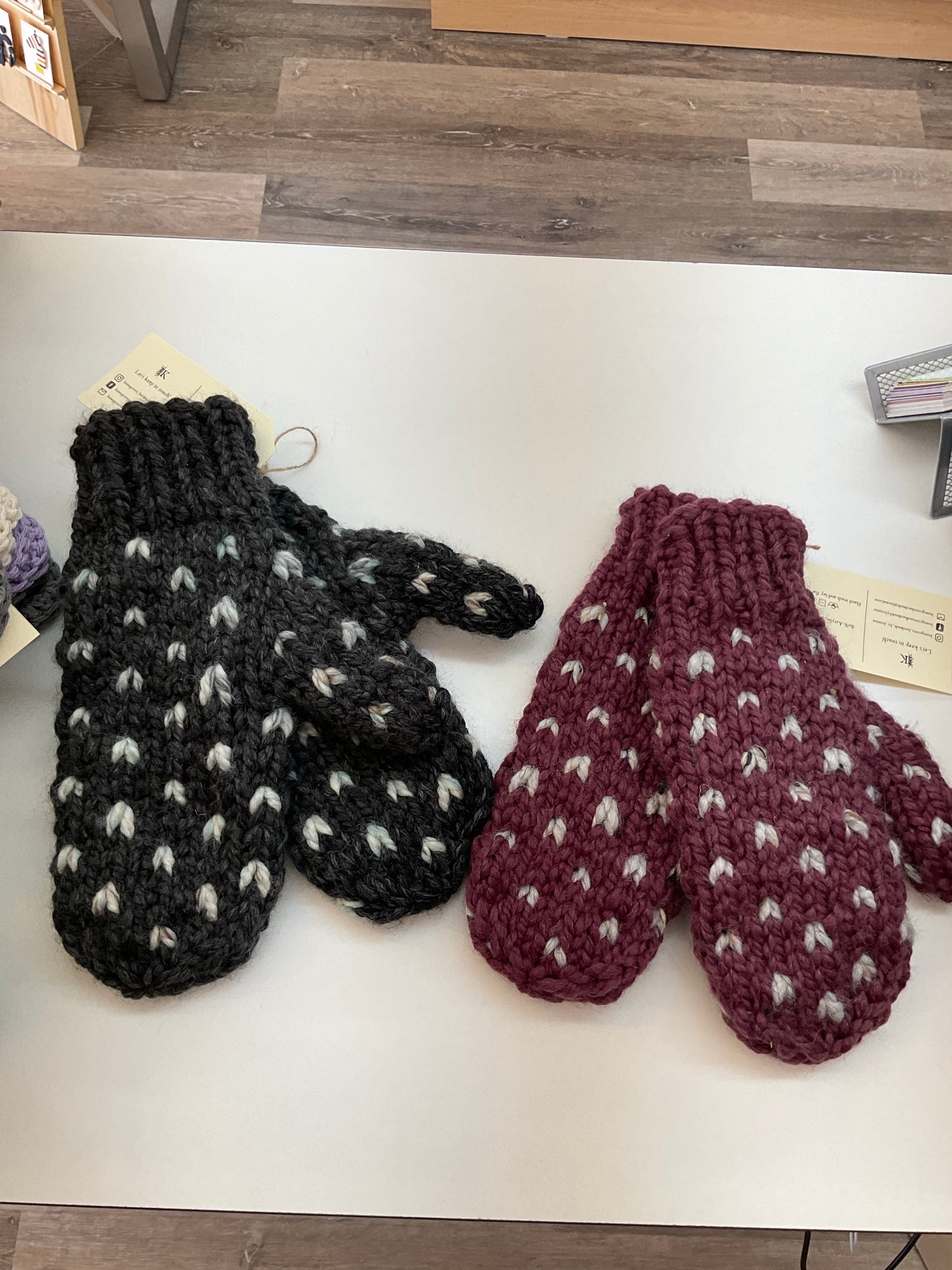 Knitted mitts