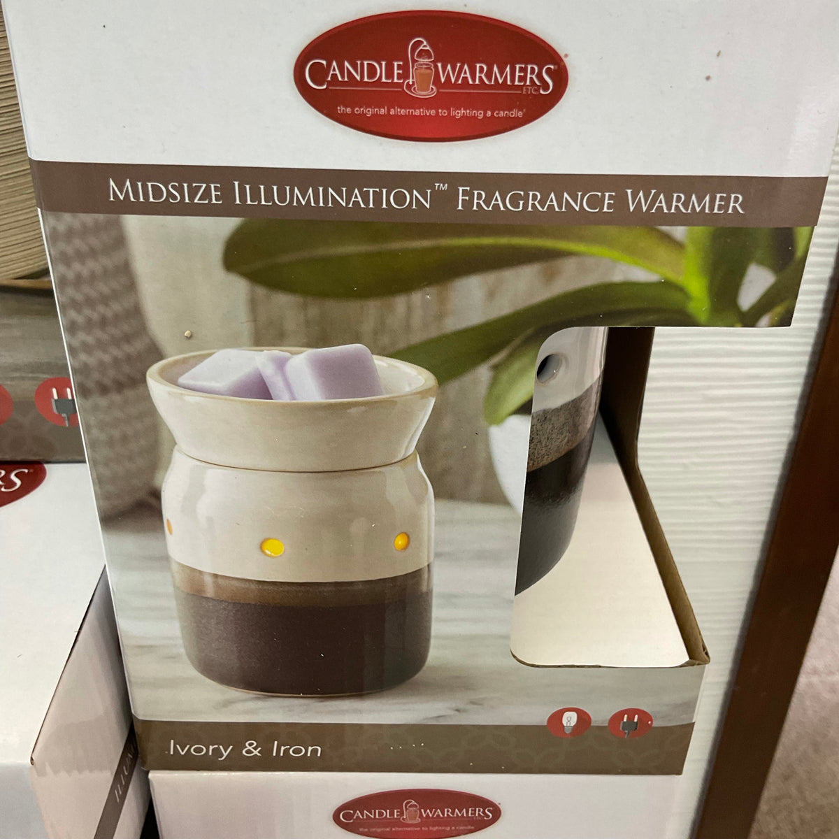 Ivory & Iron Fragrance Warmer